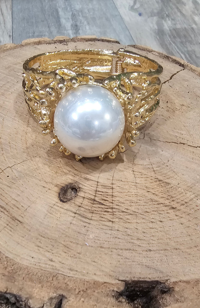 BOLD GOLD WITH PEARL CUFF BRACELET