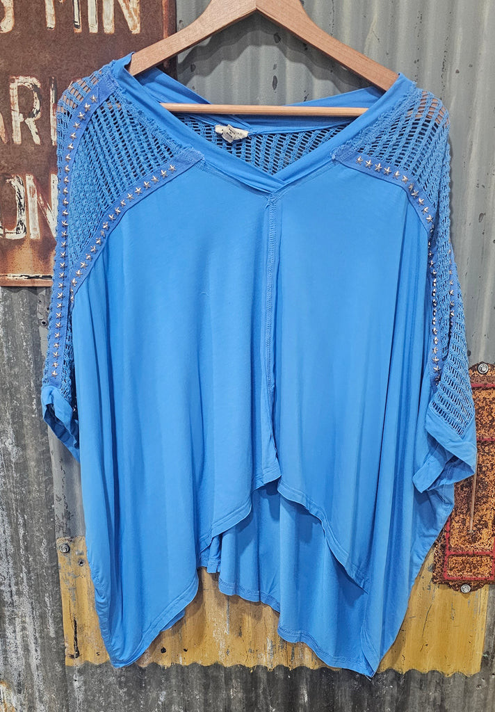 OVERSIZE POL PACIFIC BLUE FLOWY TOP