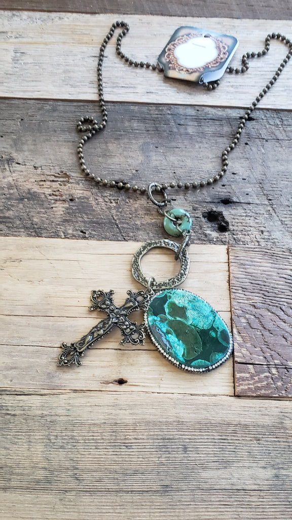 TURQUOISE STONE WITH CROSS