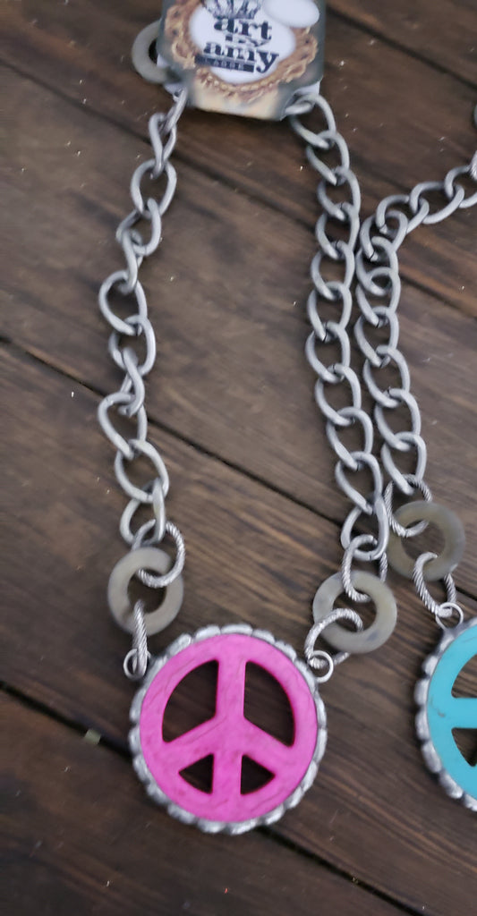CHUNKY PEACE NECKLACE