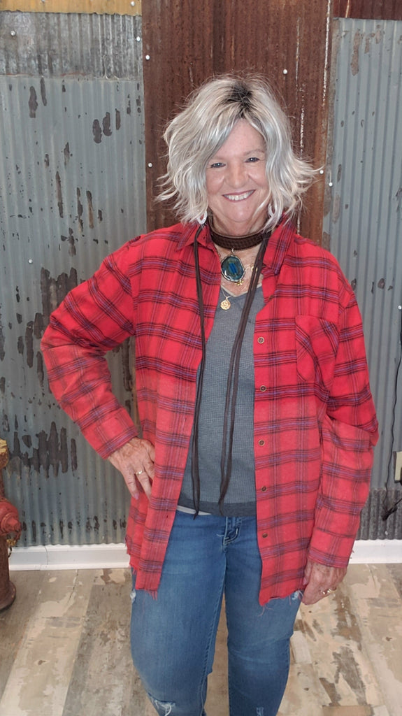 OVERSIZE RED PLAID