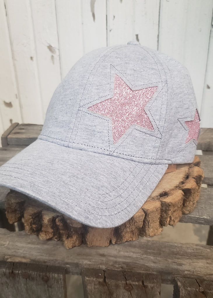 GREY CAP WITH SEQUIN STAR