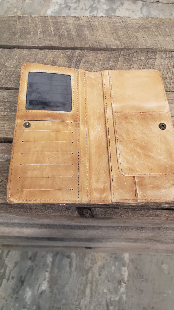 TAN LEATHER WALLET